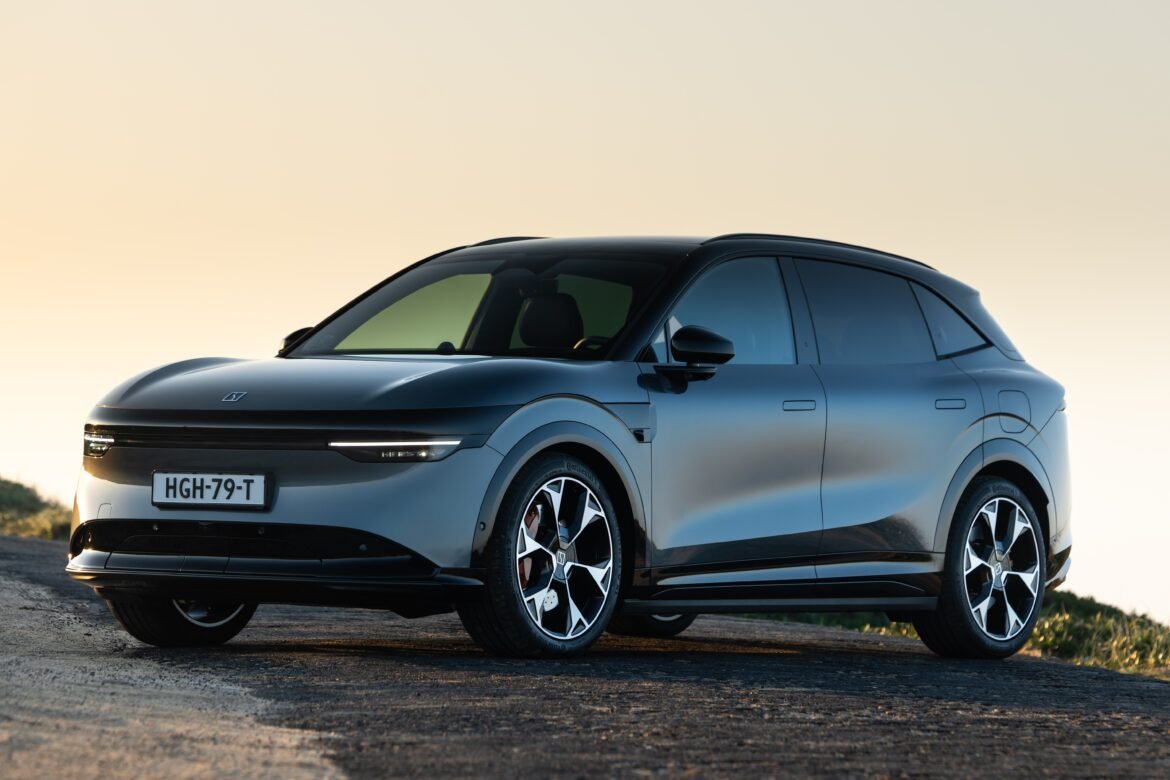 zeekr-7x:-suv-eletrico-mais-potente-que-porsche-911-carrera-chega-ao-brasil-por-r$-448-mil