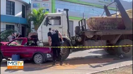 prefeitura-instala-redutores-de-velocidade-em-avenida-de-montes-claros-apos-engavetamento-com-cinco-feridos-e-um-morto prefeitura-instala-redutores-de-velocidade-em-avenida-de-montes-claros-apos-engavetamento-com-cinco-feridos-e-um-morto