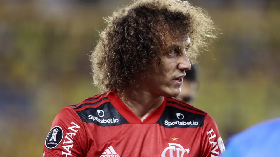 ele-dizia-que-estava-em-crise-no-casamento,-diz-mulher-sobre-suposto-caso-com-david-luiz ele-dizia-que-estava-em-crise-no-casamento,-diz-mulher-sobre-suposto-caso-com-david-luiz