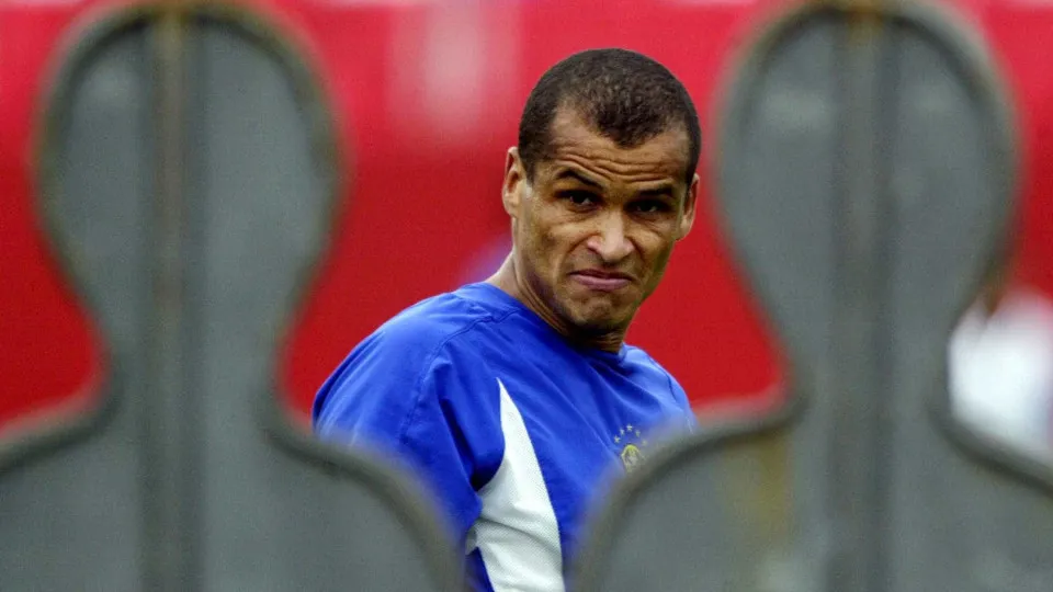 rivaldo-repete-ancelotti-ao-abordar-situacao-de-neymar rivaldo-repete-ancelotti-ao-abordar-situacao-de-neymar