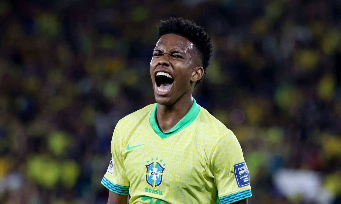 brasil-joga-bem-no-maracana-e-derrota-chile-pelas-eliminatorias brasil-joga-bem-no-maracana-e-derrota-chile-pelas-eliminatorias
