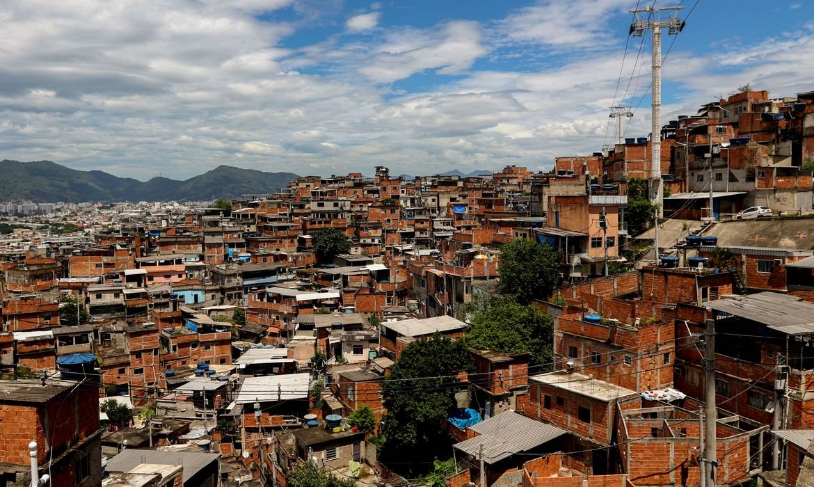 curso-capacita-jovens-de-favelas-para-produzir-conteudo-nas-redes curso-capacita-jovens-de-favelas-para-produzir-conteudo-nas-redes