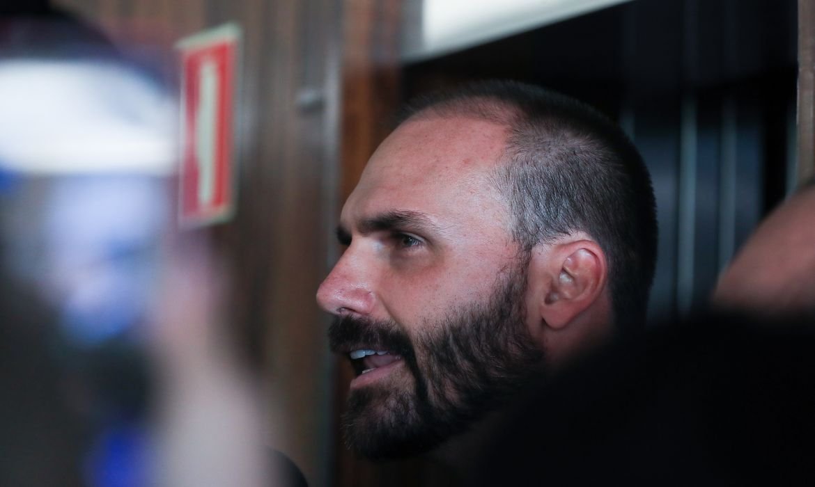 delegado-freitas-vai-relatar-processo-contra-eduardo-bolsonaro delegado-freitas-vai-relatar-processo-contra-eduardo-bolsonaro