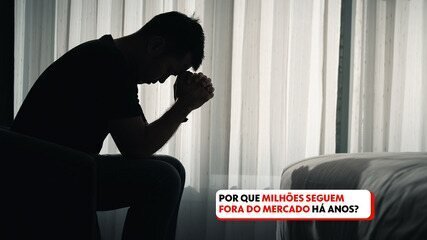mil-curriculos-enviados,-qualificado-e-desempregado:-por-que-milhoes-seguem-fora-do-mercado-ha-anos? mil-curriculos-enviados,-qualificado-e-desempregado:-por-que-milhoes-seguem-fora-do-mercado-ha-anos?