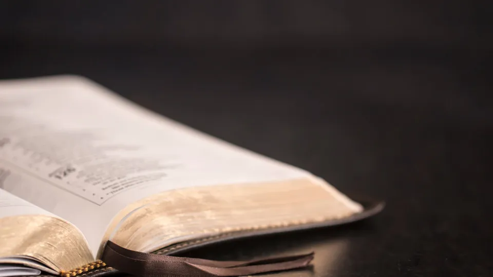 justica-suspende-lei-de-bh-que-estabeleceu-uso-da-biblia-em-escolas-como-material-de-apoio justica-suspende-lei-de-bh-que-estabeleceu-uso-da-biblia-em-escolas-como-material-de-apoio
