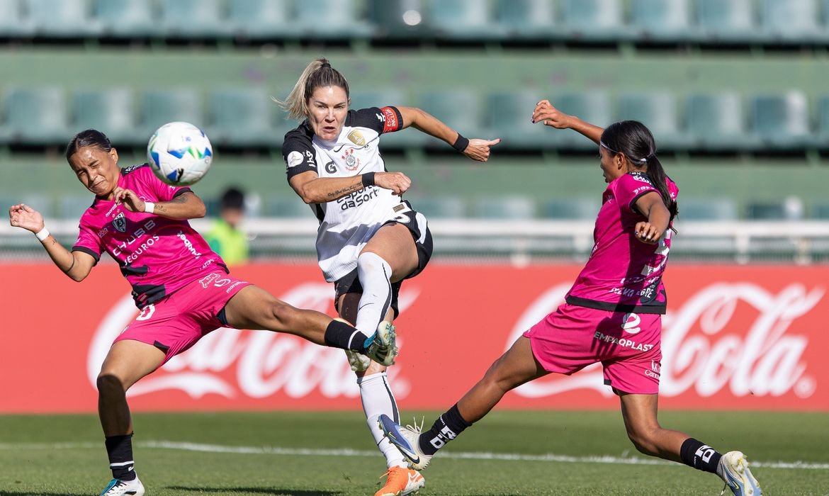 libertadores-feminina:-corinthians-inicia-busca-pelo-hexa-com-empate libertadores-feminina:-corinthians-inicia-busca-pelo-hexa-com-empate