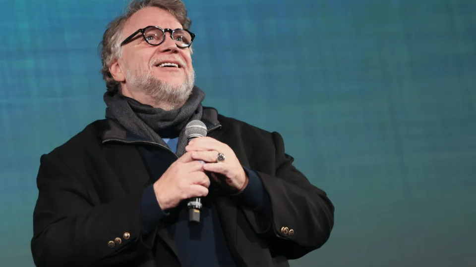 guillermo-del-toro-diz-que-prefere-morrer-a-usar-ia-generativa-em-seus-filmes guillermo-del-toro-diz-que-prefere-morrer-a-usar-ia-generativa-em-seus-filmes