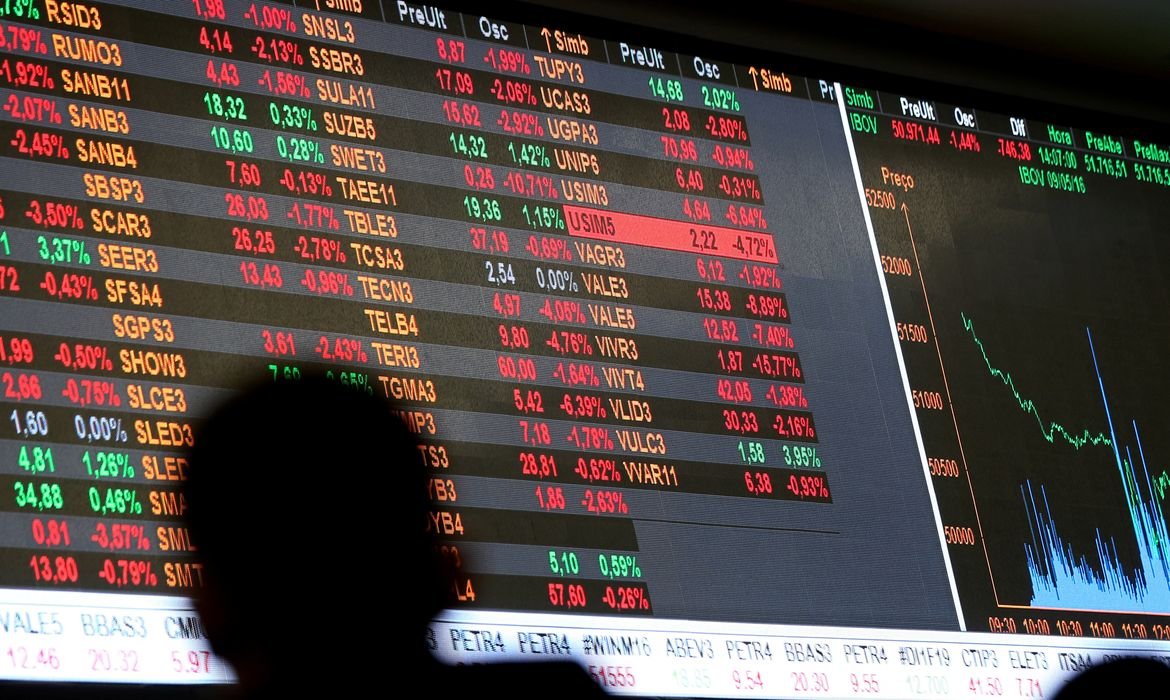 bolsa-bate-recorde-e-dolar-cai-apos-reuniao-entre-lula-e-trump bolsa-bate-recorde-e-dolar-cai-apos-reuniao-entre-lula-e-trump