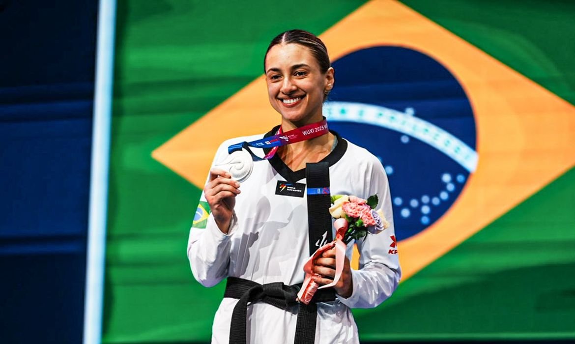 milena-titoneli-e-prata-no-mundial-de-taekwondo,-o-3o-podio-do-brasil milena-titoneli-e-prata-no-mundial-de-taekwondo,-o-3o-podio-do-brasil