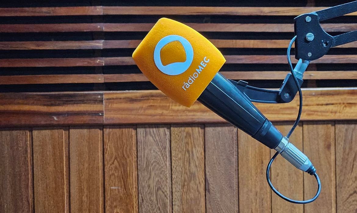 conselho-aprova-r$-5-milhoes-para digitalizacao-do-acervo-da-radio-mec conselho-aprova-r$-5-milhoes-para digitalizacao-do-acervo-da-radio-mec