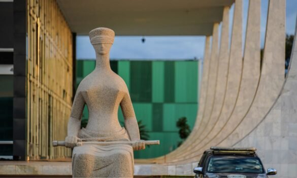 presidente-do-stf-assume-relatoria-de-processo-sobre-moraes-e-vorcaro